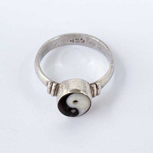 Vintage Sterling Silver 925 Yin Yang Ring Size 6 - Picture 3 of 10